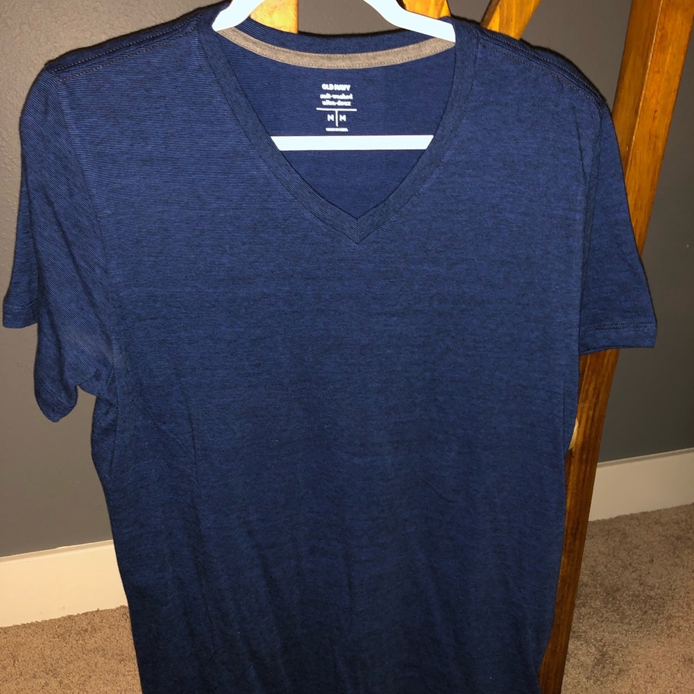 Old Navy V-Neck